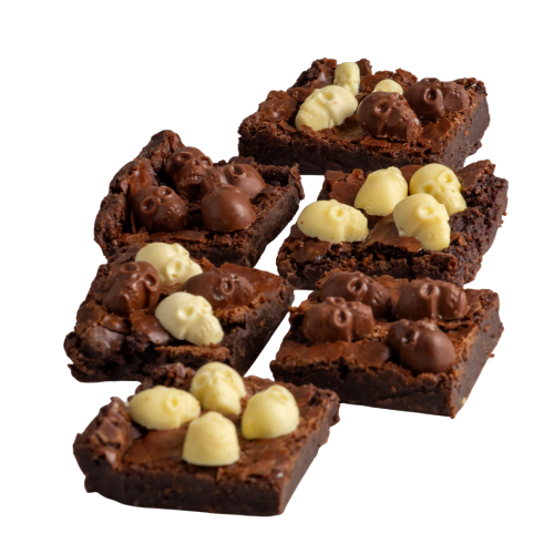 Brownies de chocolate con chocolate de leche y blanco